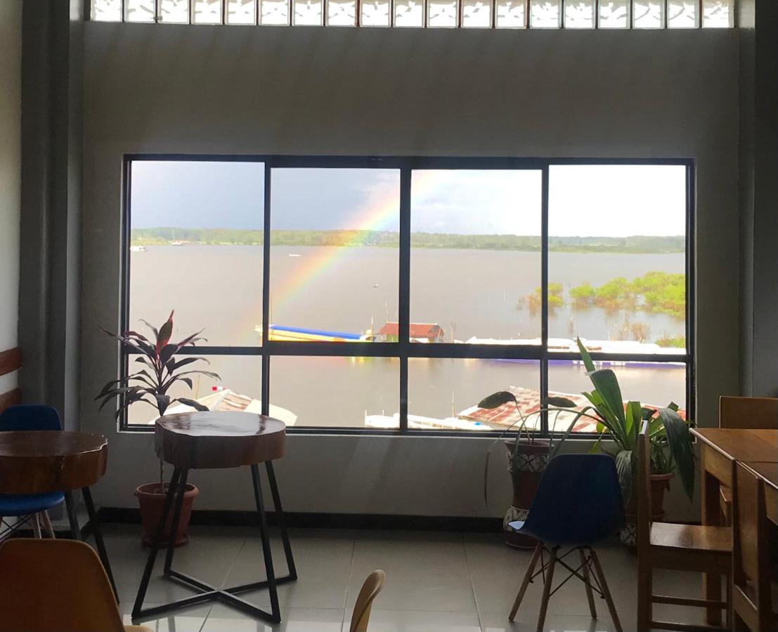 Amazon Dream Hostel With Ac And Starlink Iquitos Eksteriør billede
