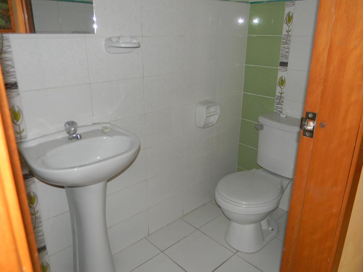 Amazon Dream Hostel With Ac And Starlink Iquitos Eksteriør billede