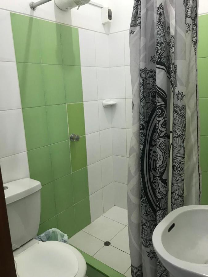Amazon Dream Hostel With Ac And Starlink Iquitos Eksteriør billede