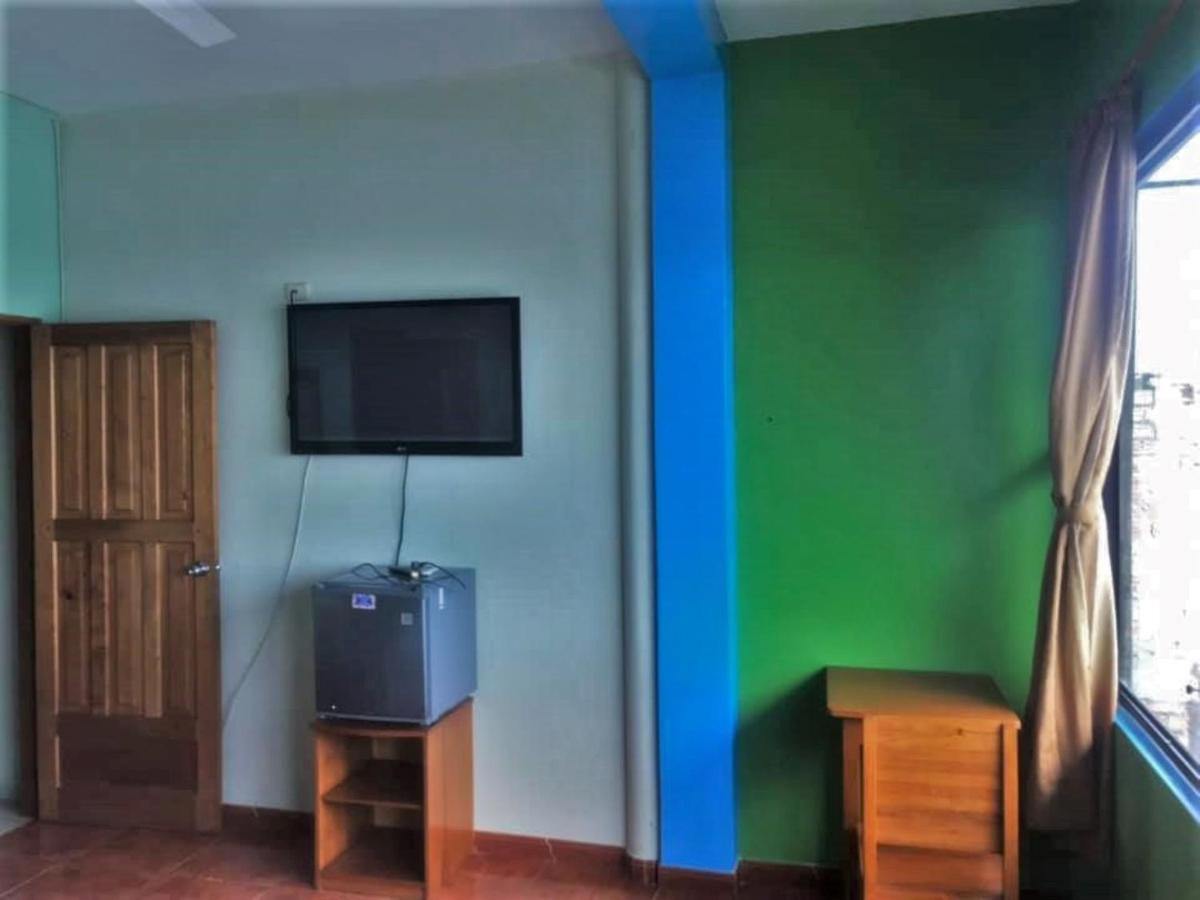Amazon Dream Hostel With Ac And Starlink Iquitos Eksteriør billede